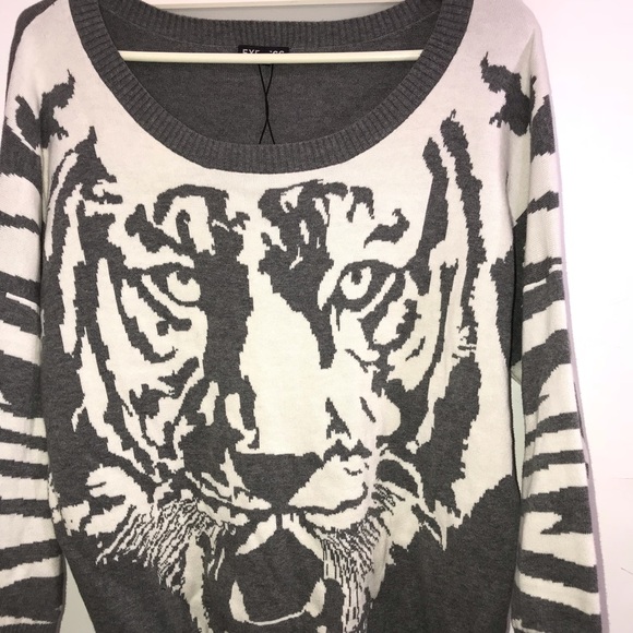 Express lion Sweatse - Picture 1 of 3